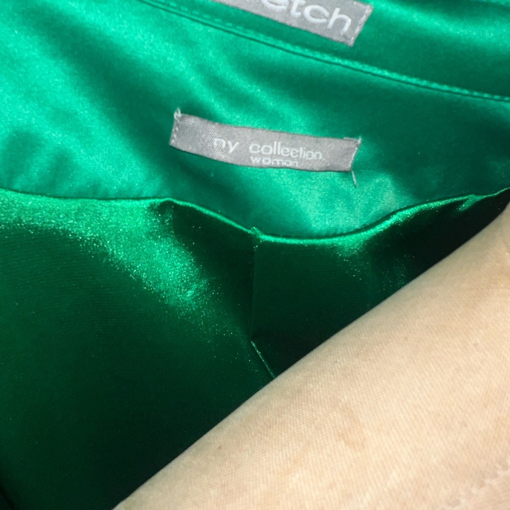 NY Collection Emerald Green Satin Trench Coat - Picture 5 of 7